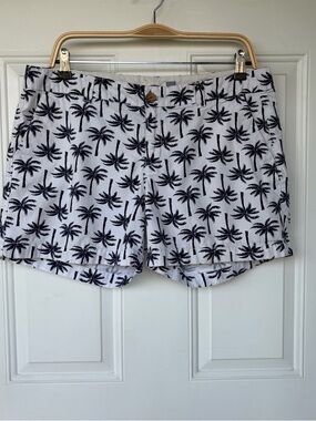 •Old Navy• Tropical Design 100% Cotton Shorts - Size 10